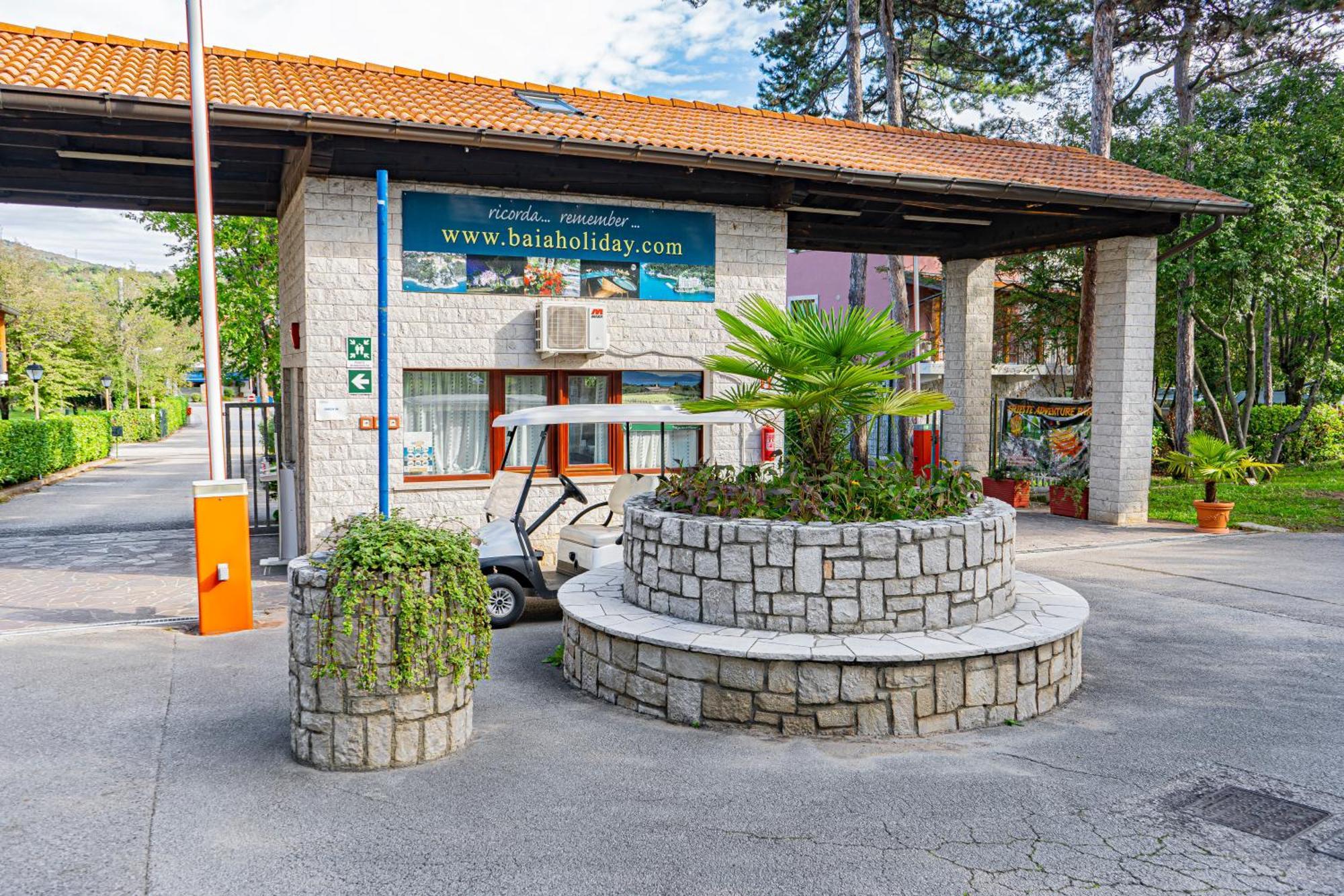 Camping Village Mare Pineta Sistiana Exterior foto